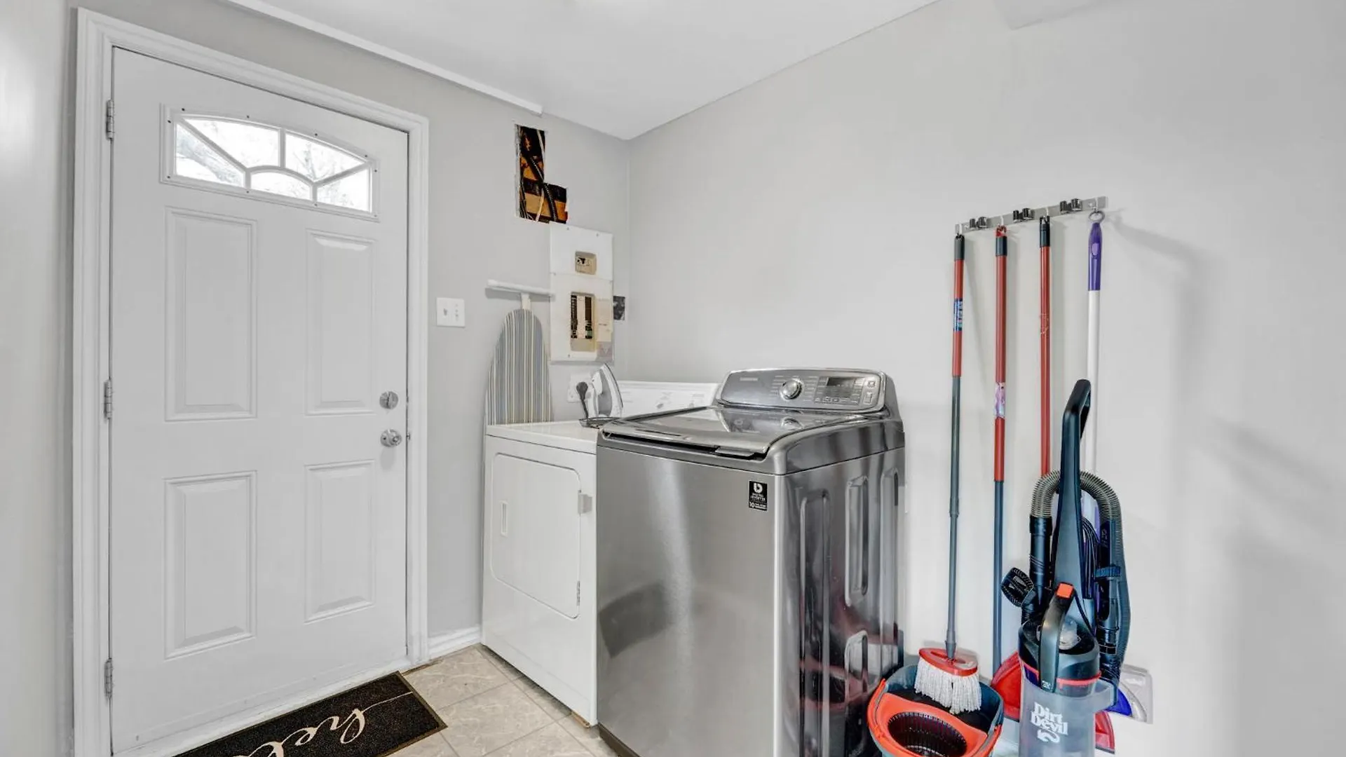 Holiday home Dreams Off 16Th Villa Calgary Canada