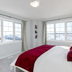  Holiday home New With Ac, Patio And Netflix